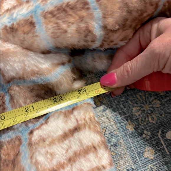 💎RARE💎🆕ANTHROPOLOGIE Brand HUTCH, Faux Fur Shacket, Size Medium - Picture 11 of 11